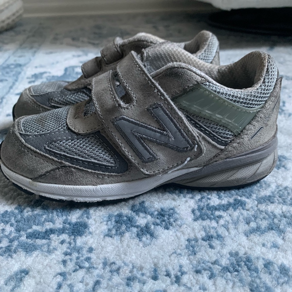 Toddler new balance 99v05